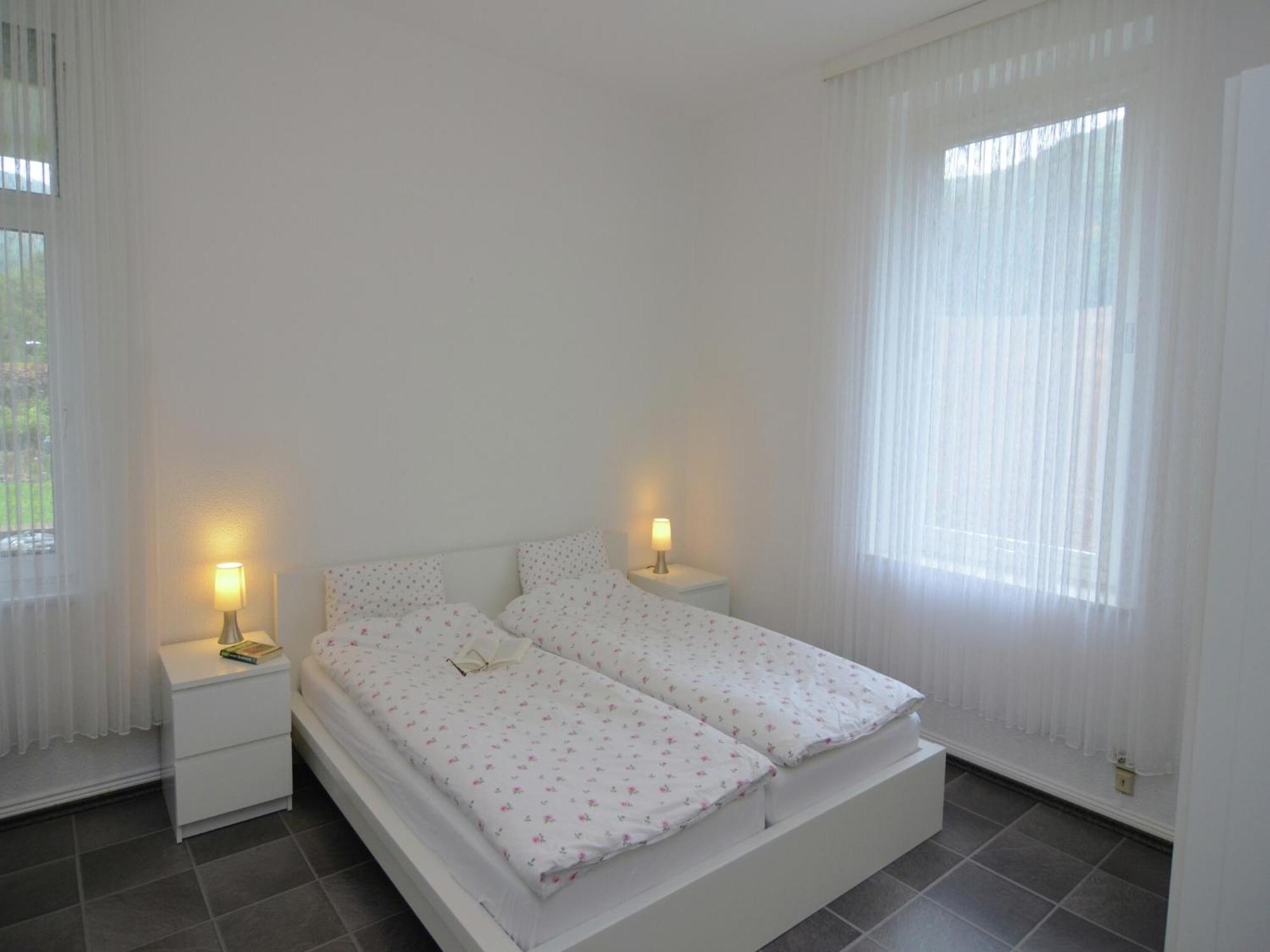 Spacious Apartment In Weser Uplands With Garden Bad Pyrmont Bagian luar foto