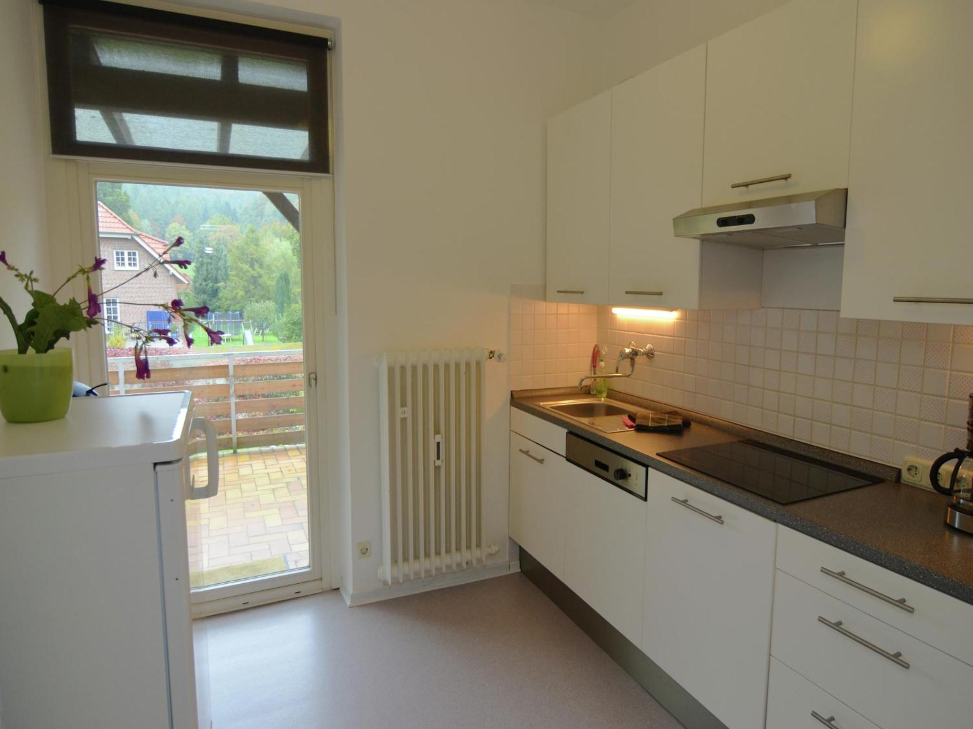 Spacious Apartment In Weser Uplands With Garden Bad Pyrmont Bagian luar foto