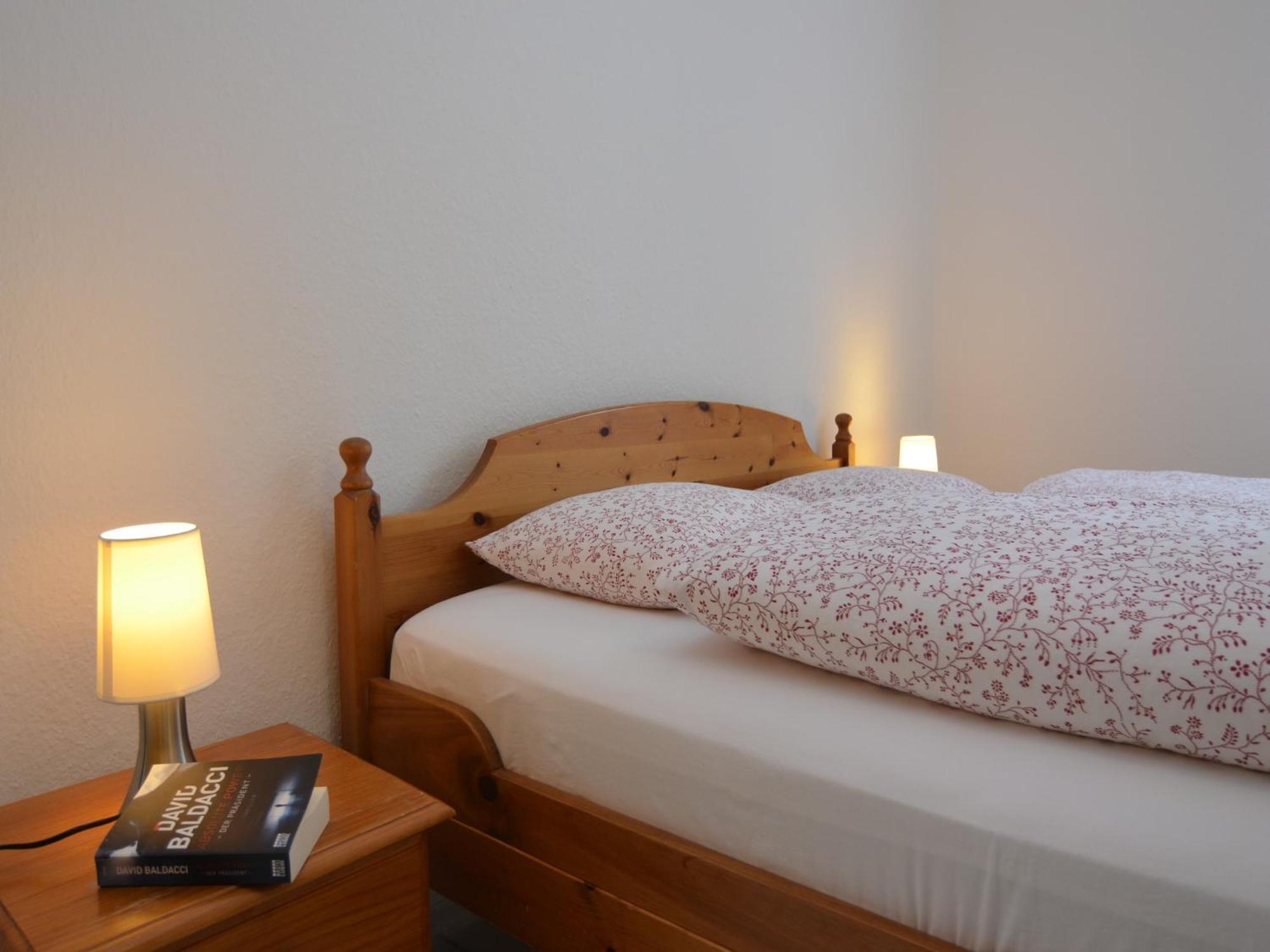 Spacious Apartment In Weser Uplands With Garden Bad Pyrmont Bagian luar foto