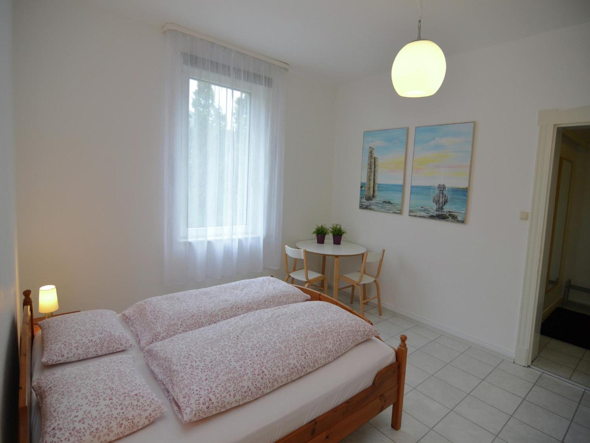 Spacious Apartment In Weser Uplands With Garden Bad Pyrmont Bagian luar foto